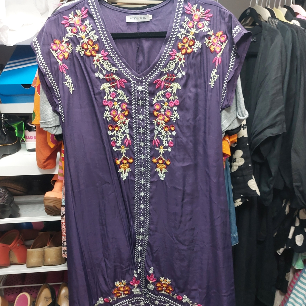 MISSLOOK Purple Floral Embroidered Tunic